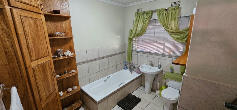 3 Bedroom Property for Sale in Brits North West